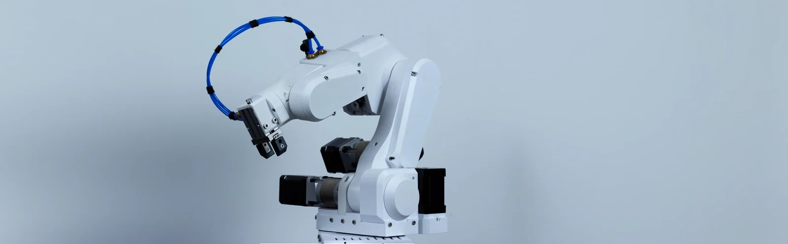 PAROL6 desktop robot arm, render